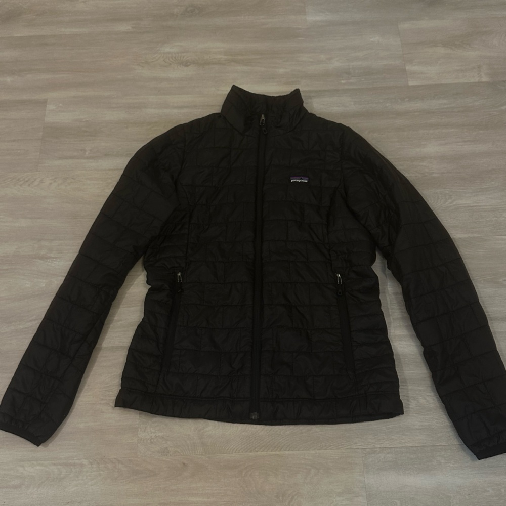 Patagonia Women’s Nano Puff Black Full Zip Jacket Medium